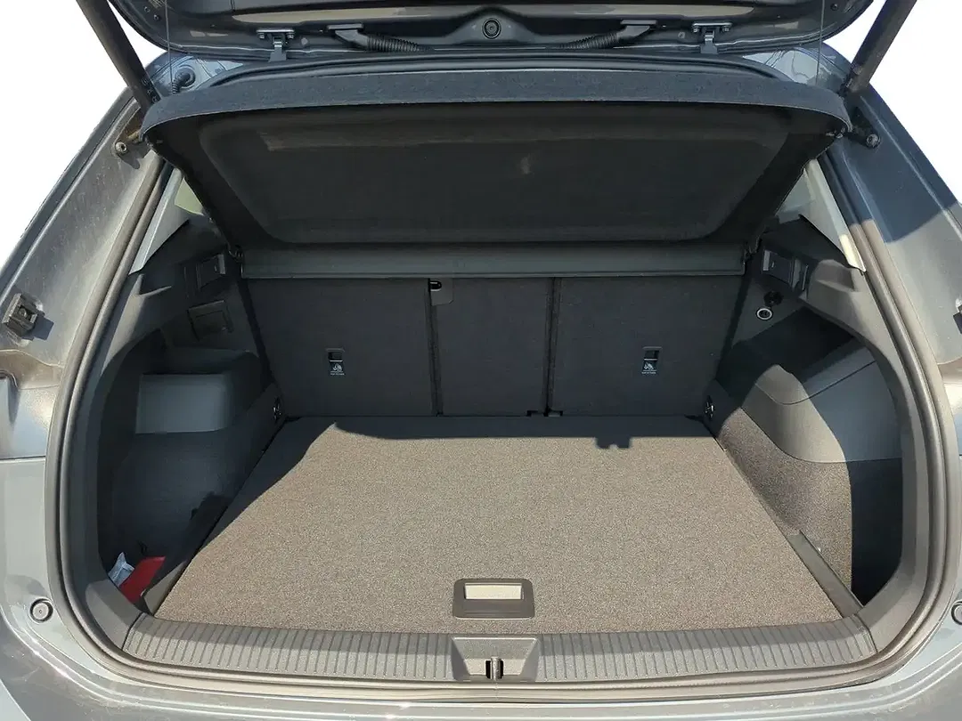 Volkswagen Tiguan - Thumbnail 6