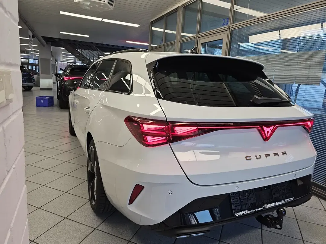 CUPRA Leon - Thumbnail 7