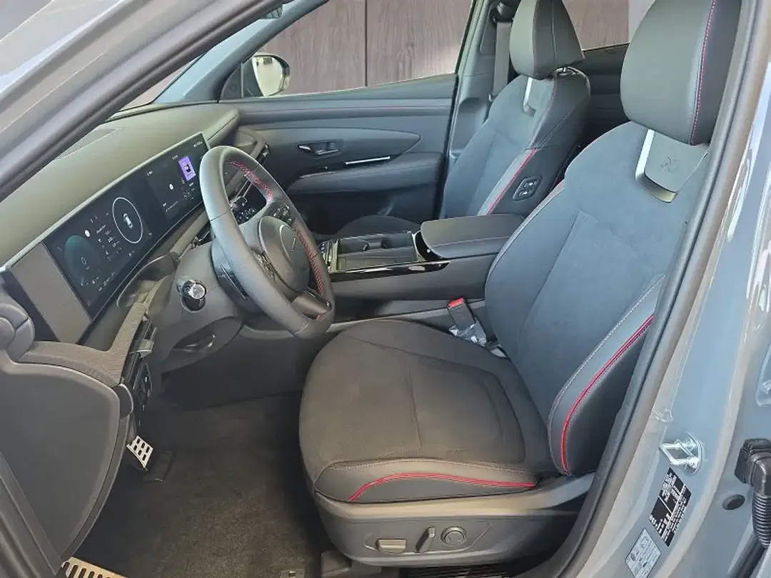 Hyundai TUCSON - Thumbnail 9