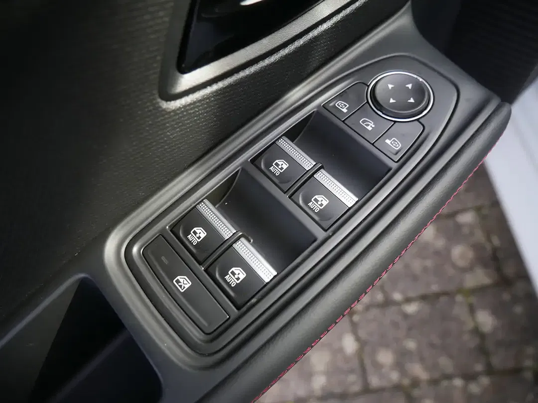 Renault Clio - Thumbnail 7