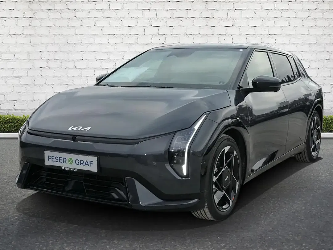 Kia EV4 - Thumbnail 11