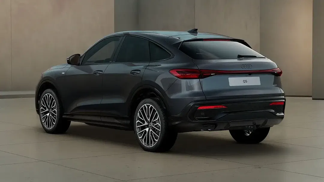 Audi Q5 - Thumbnail 1