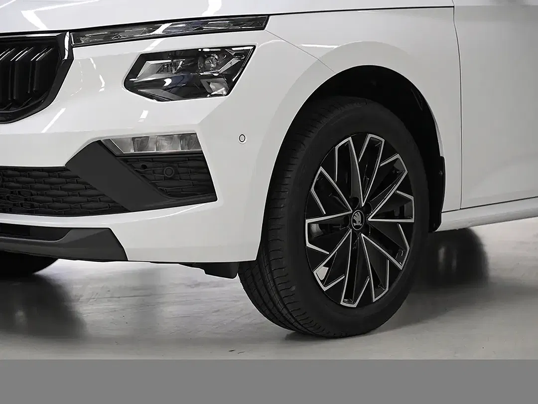 Skoda Kamiq - Thumbnail 6