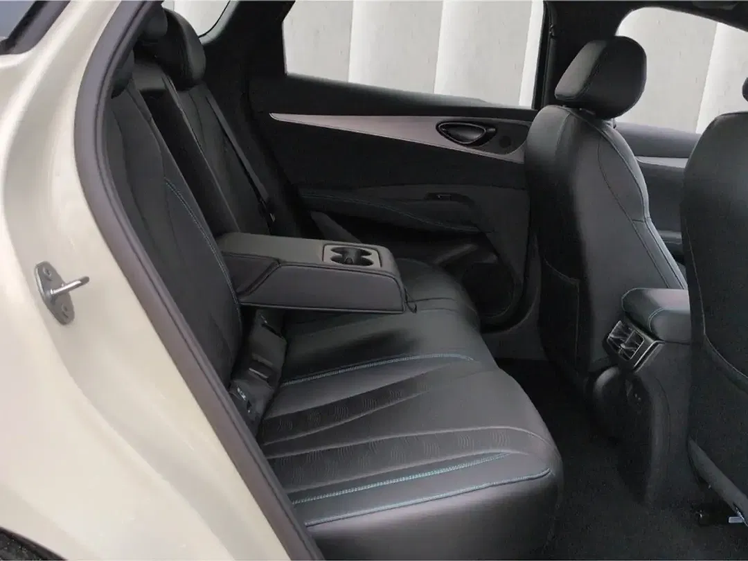 BYD Seal - Thumbnail 8