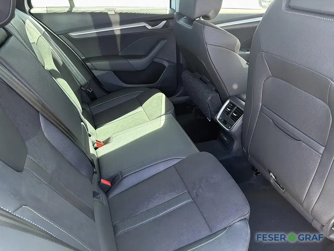 Skoda Octavia - Thumbnail 10