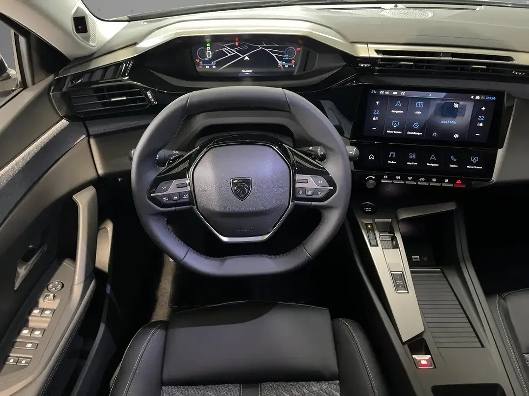Peugeot 308 - Thumbnail 10