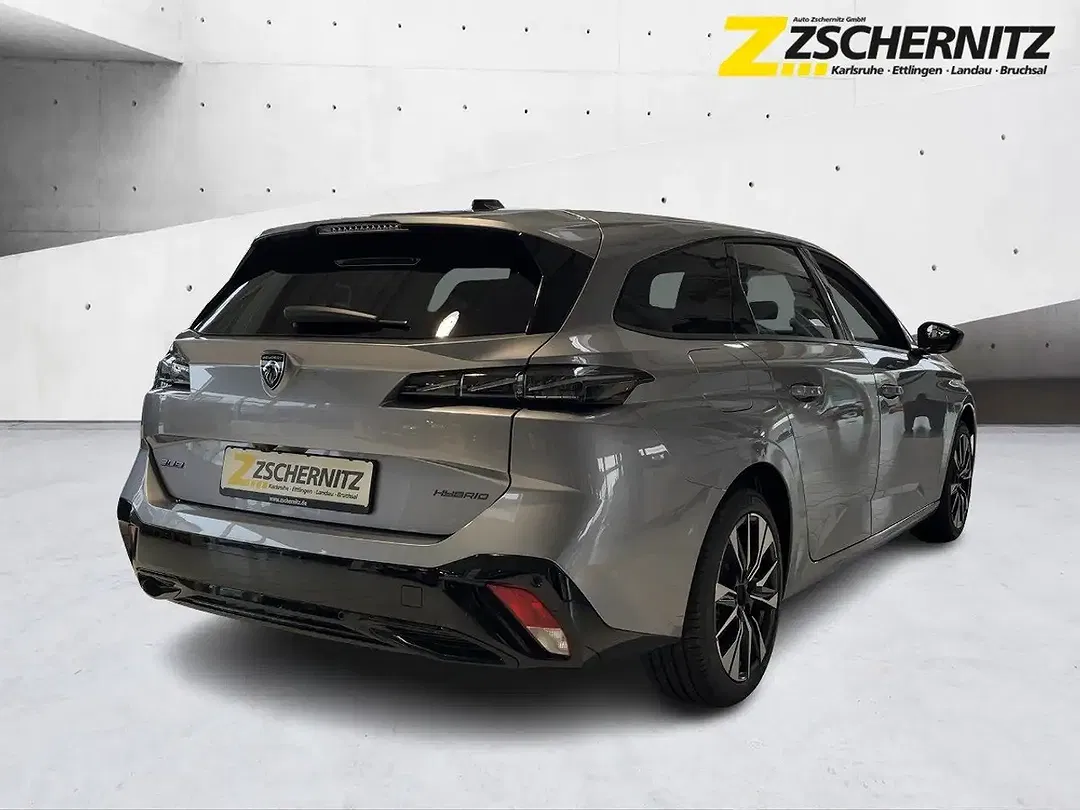 Peugeot 308 - Thumbnail 4