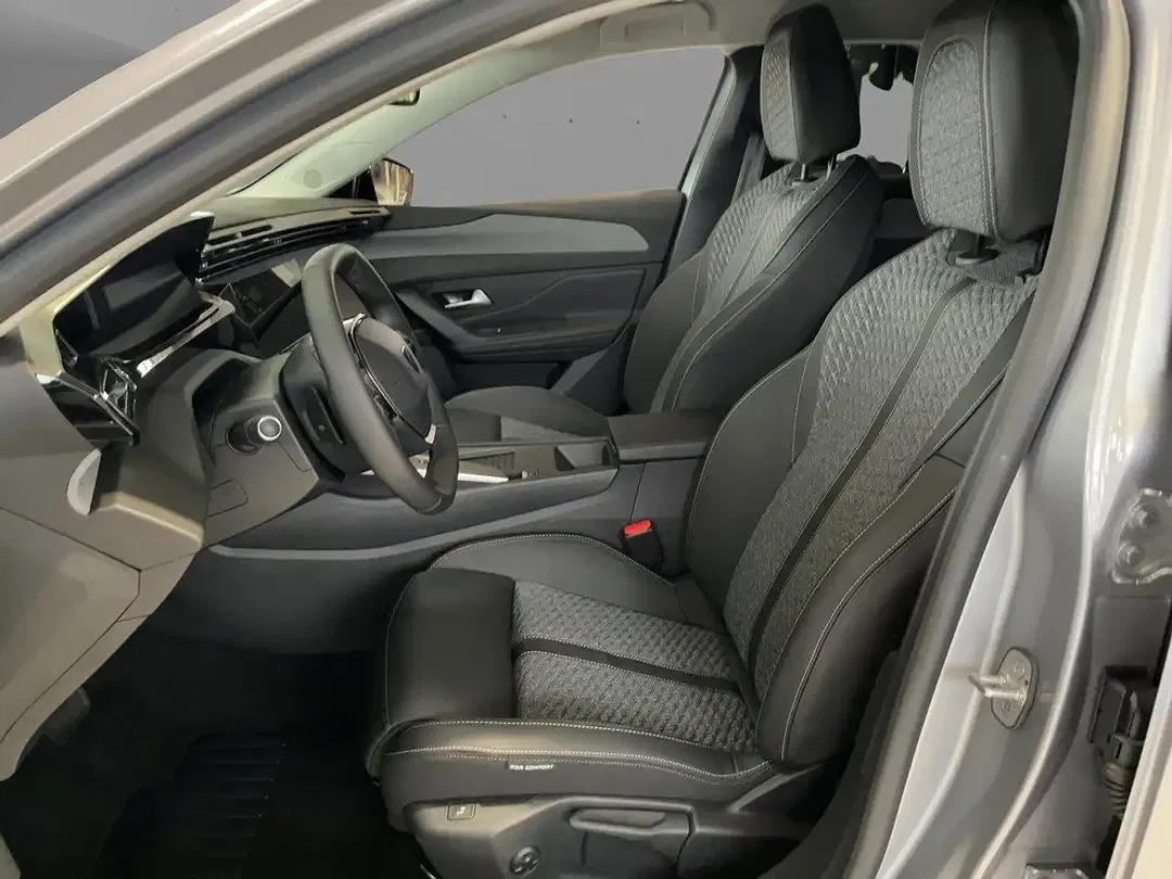 Peugeot 308 - Thumbnail 7