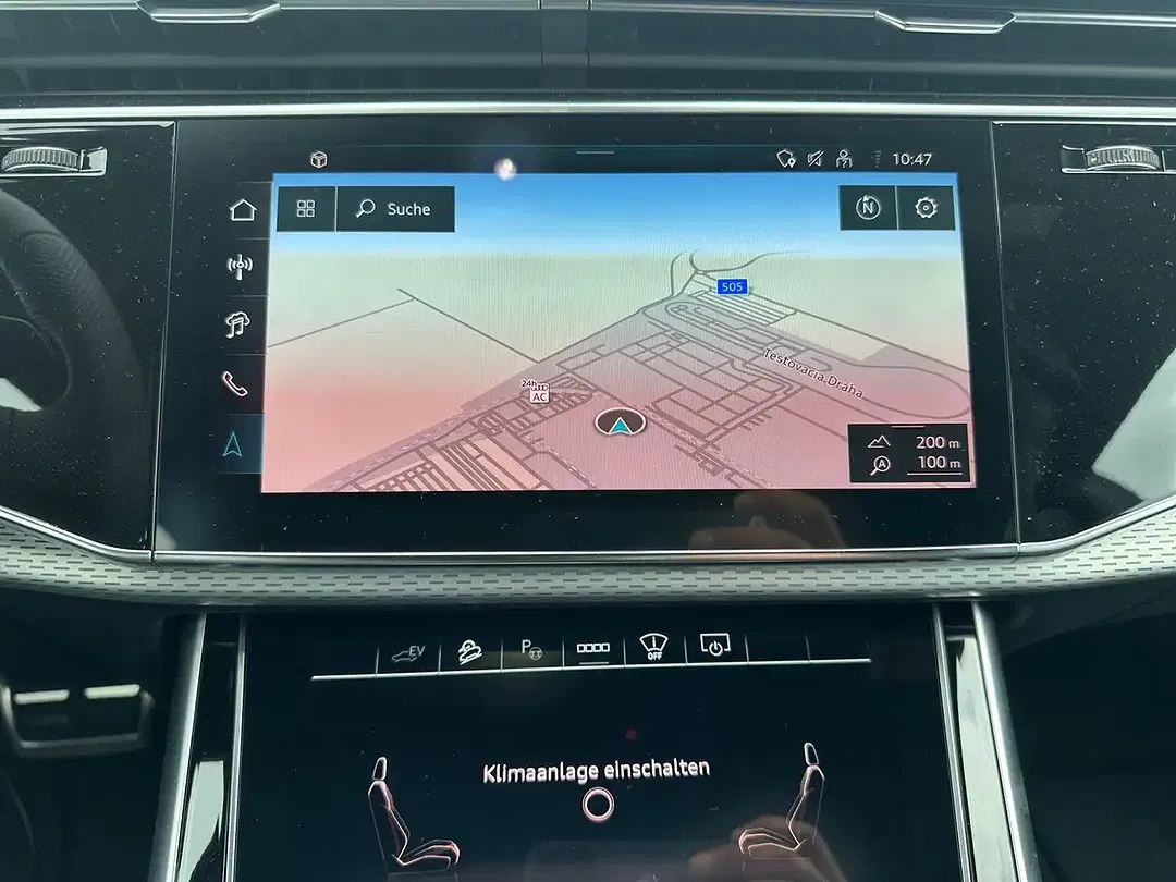 Audi Q8 - Thumbnail 14