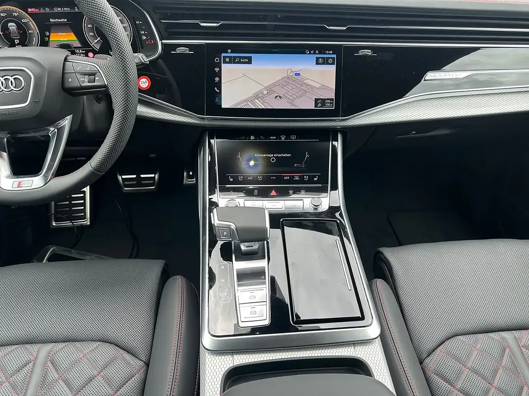 Audi Q8 - Thumbnail 8