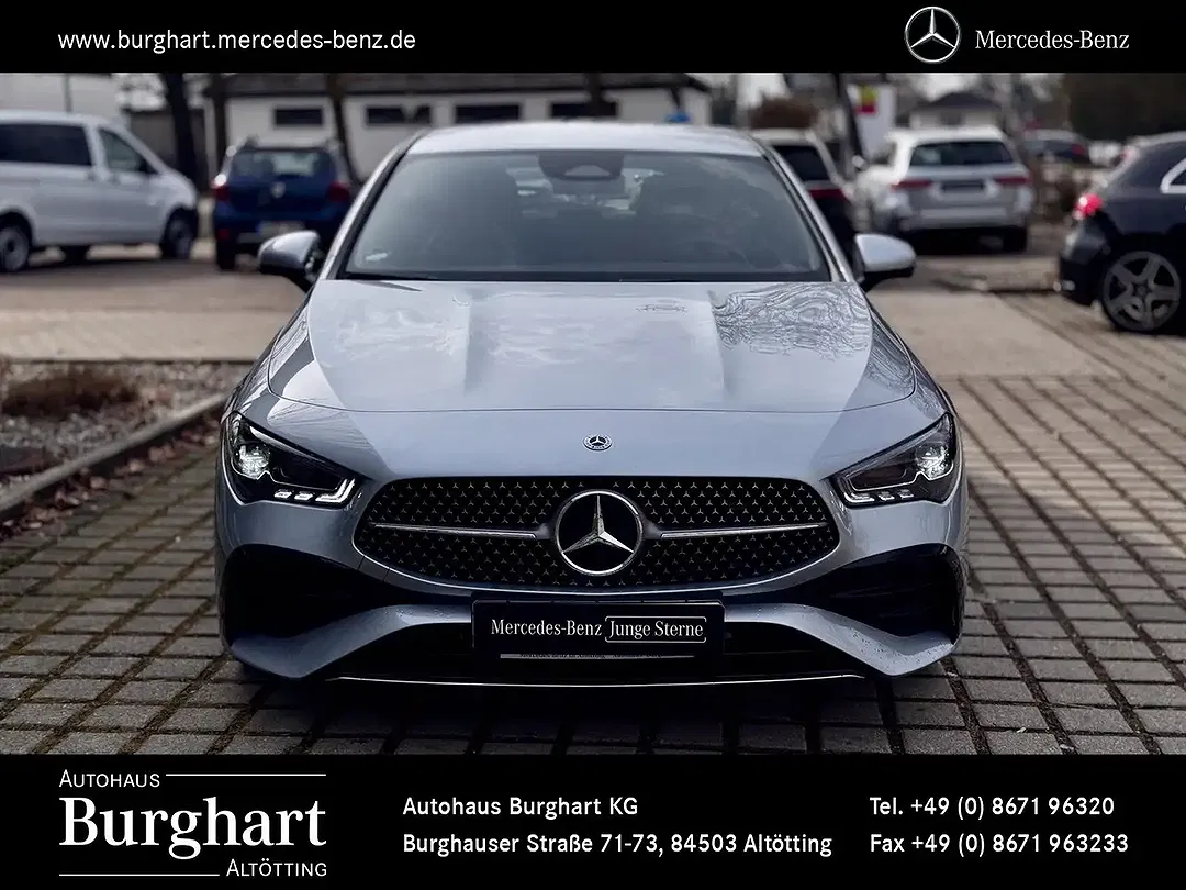 Mercedes-Benz CLA 200 - Thumbnail 2
