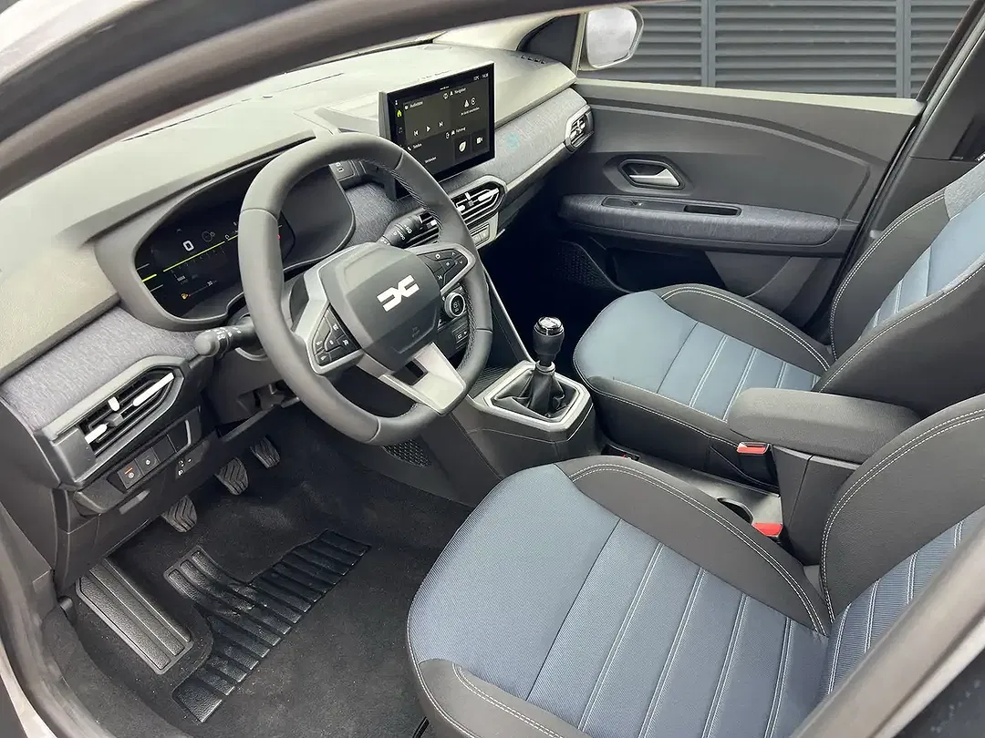 Dacia Sandero - Thumbnail 12