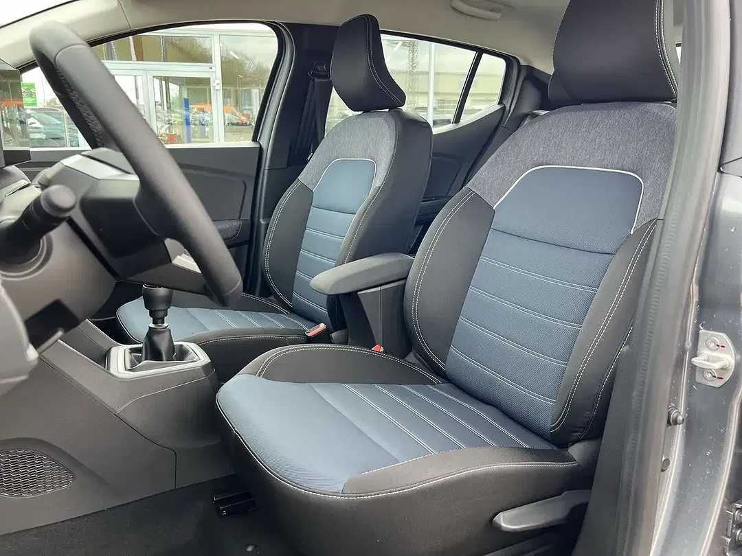 Dacia Sandero - Thumbnail 15