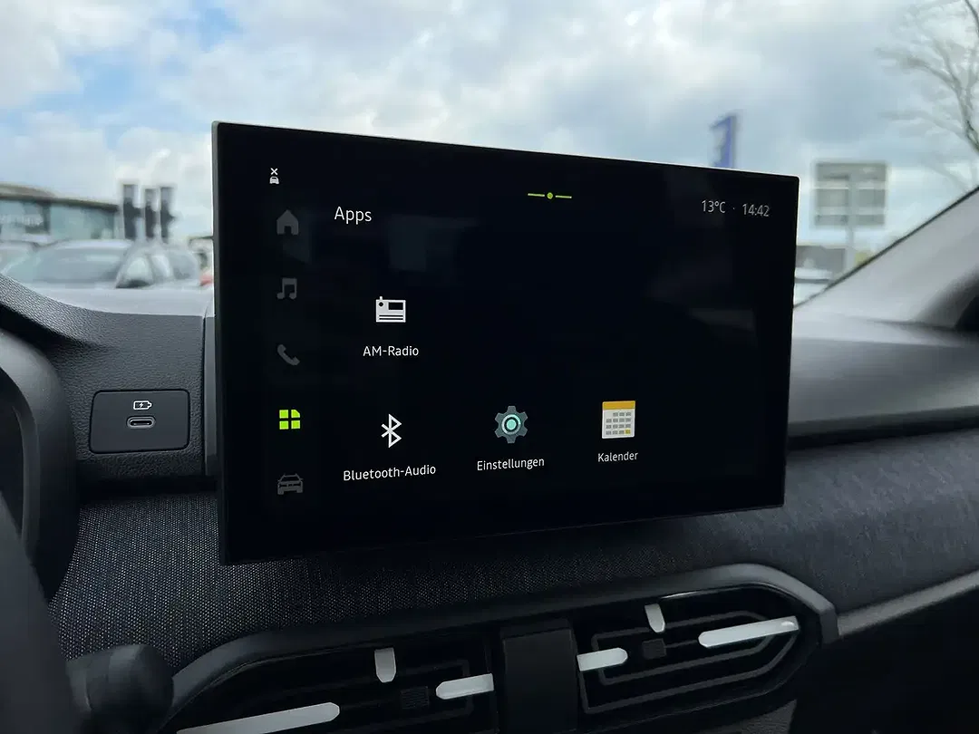 Dacia Sandero - Thumbnail 18