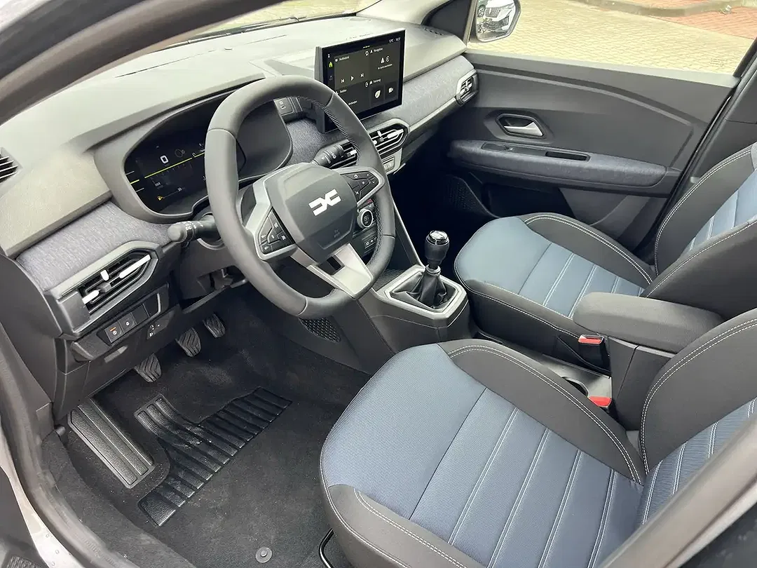 Dacia Sandero - Thumbnail 4