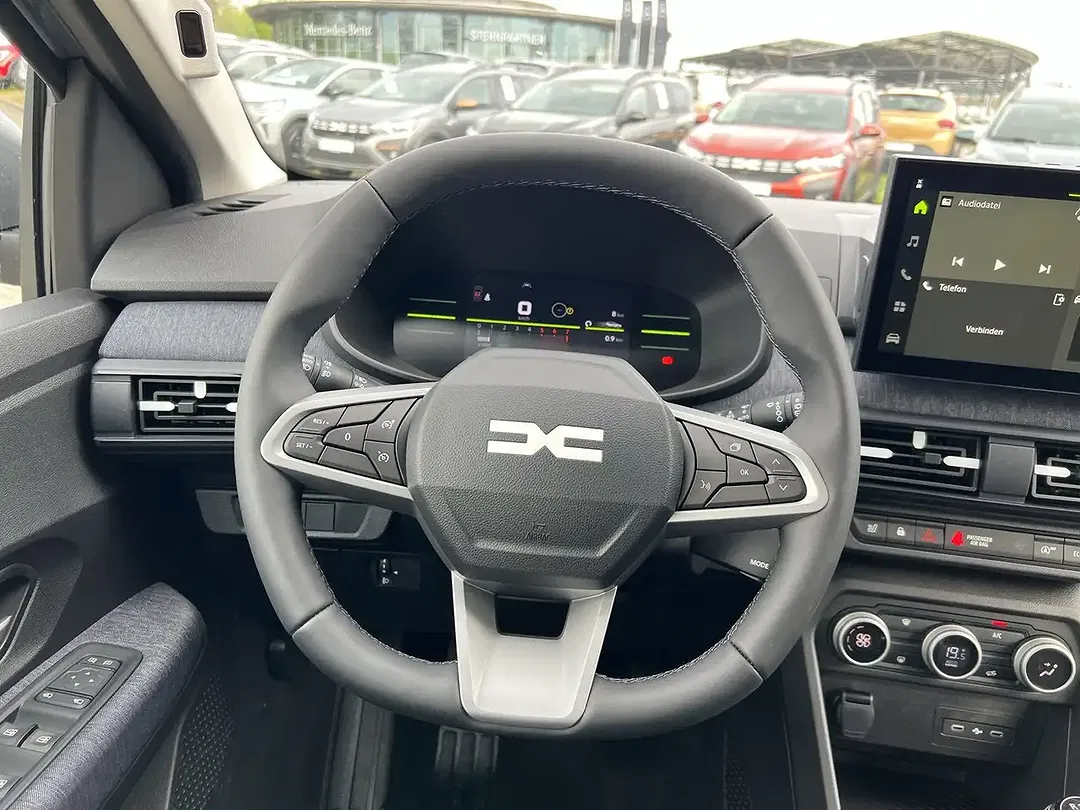 Dacia Sandero - Thumbnail 6