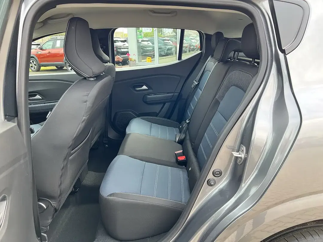 Dacia Sandero - Thumbnail 8