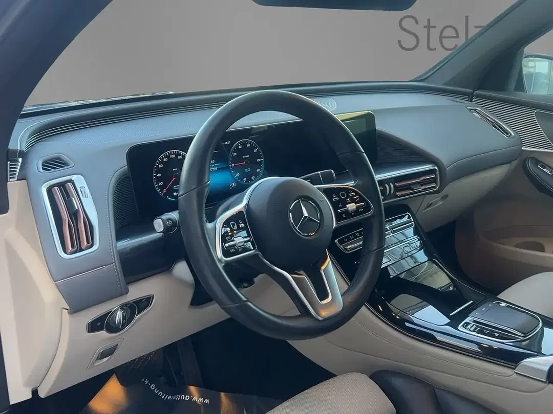 Mercedes-Benz EQC 400 - Thumbnail 5