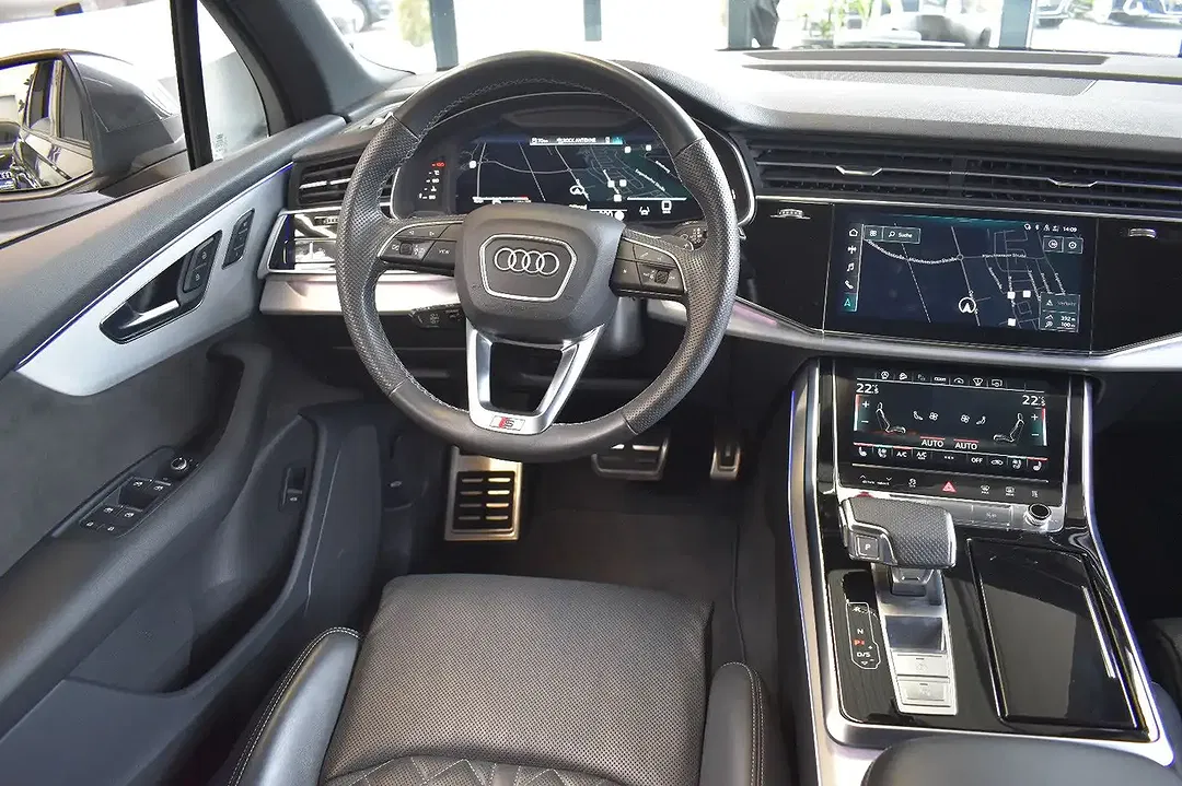 Audi SQ7 - Thumbnail 10