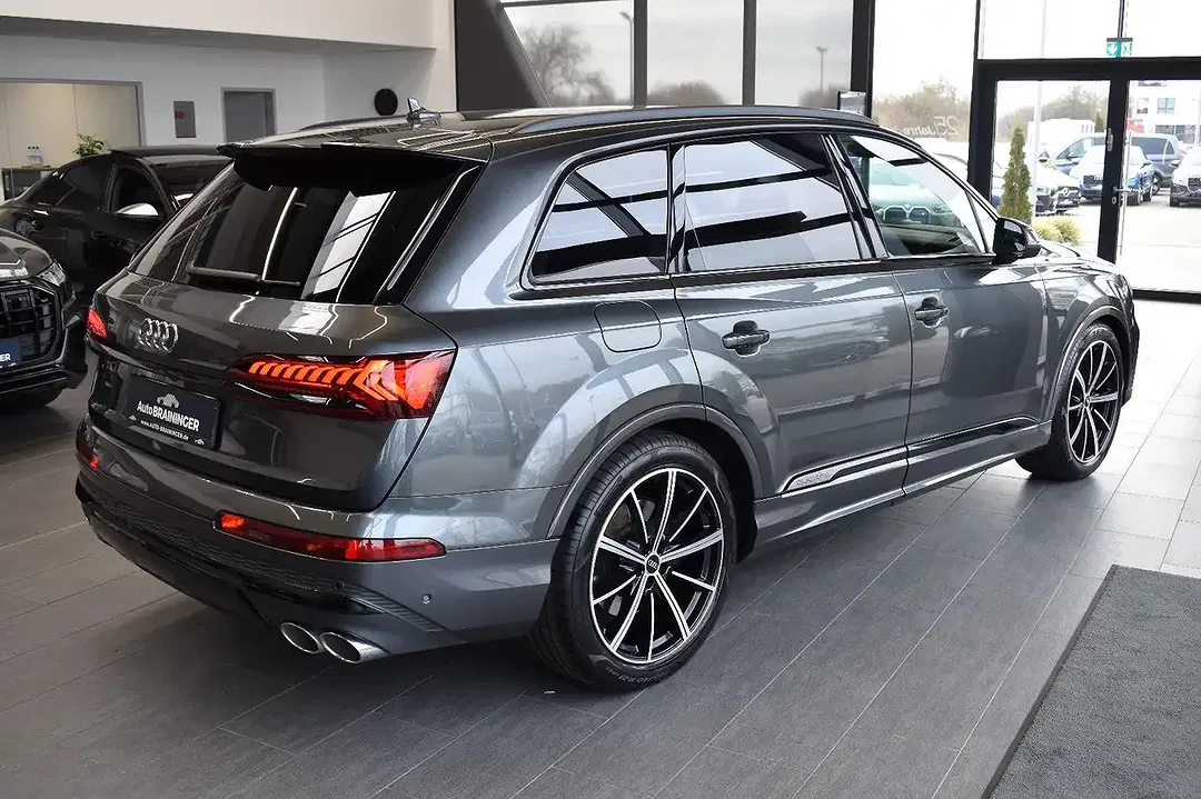 Audi SQ7 - Thumbnail 2