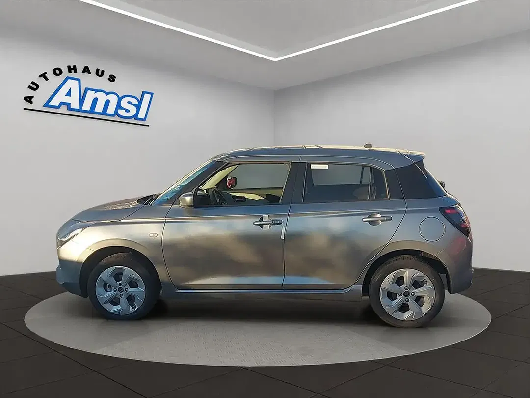 Suzuki Swift - Thumbnail 3