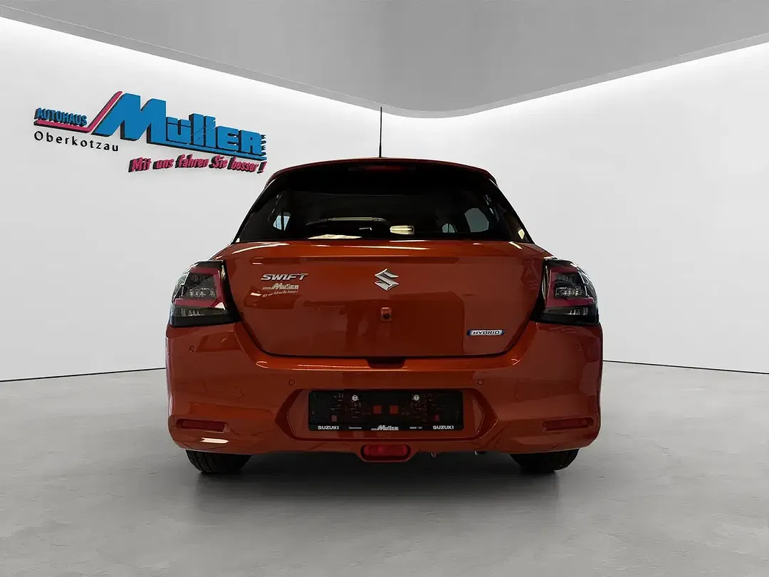 Suzuki Swift - Thumbnail 5