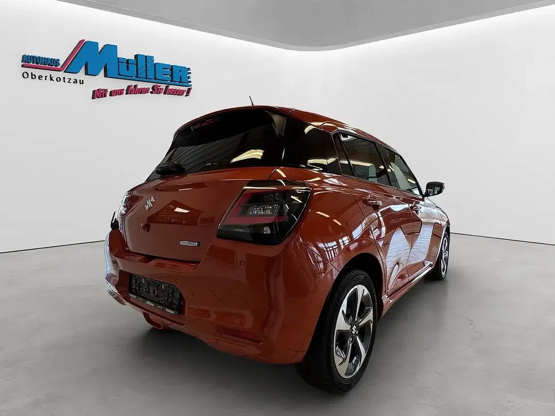 Suzuki Swift - Thumbnail 6