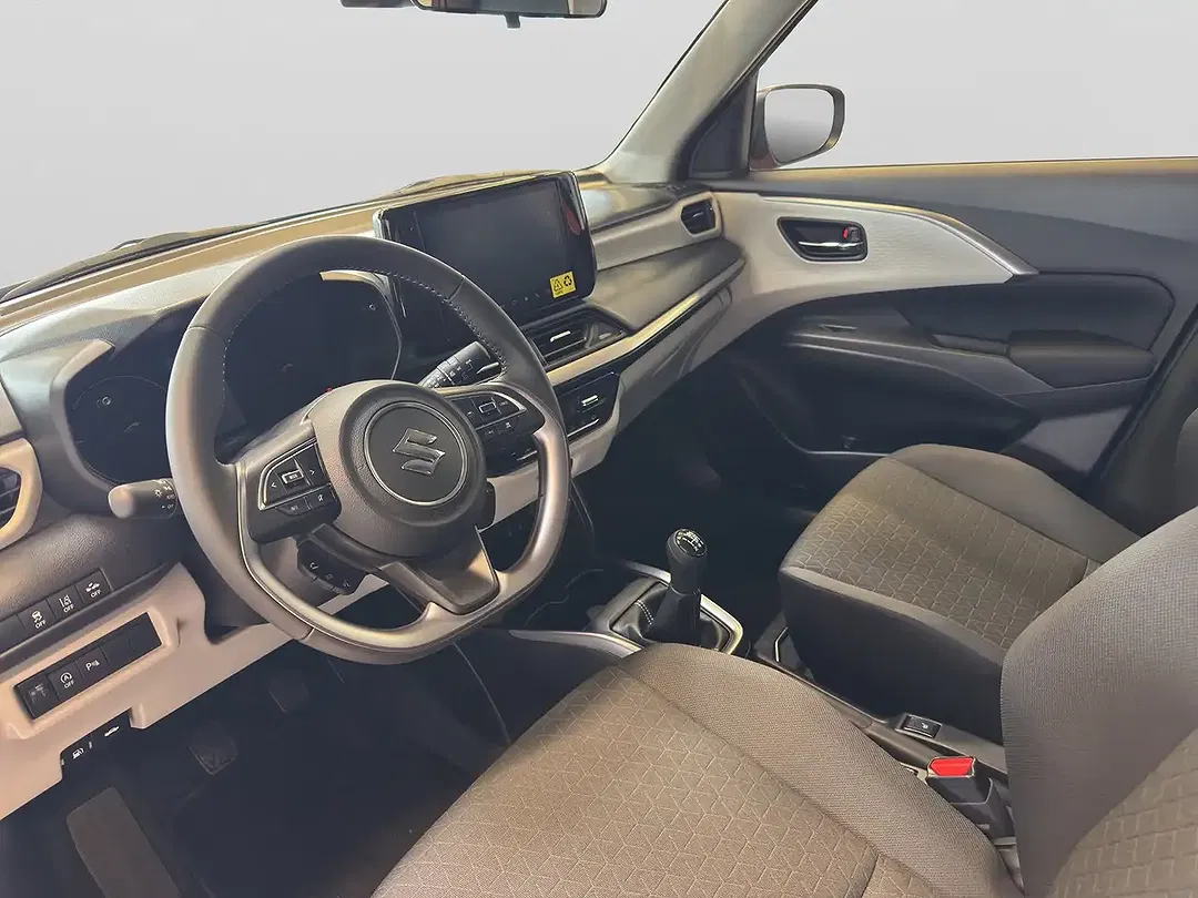 Suzuki Swift - Thumbnail 9