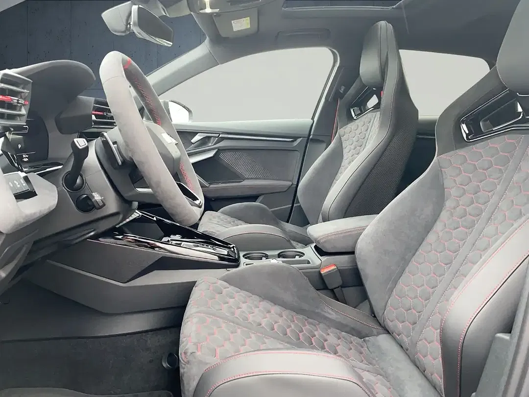 Audi RS3 - Thumbnail 9