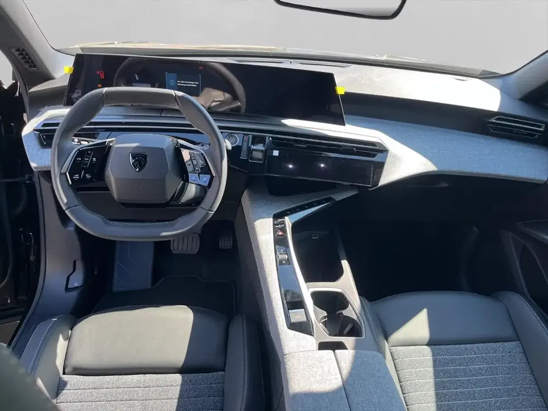 Peugeot 5008 - Thumbnail 11