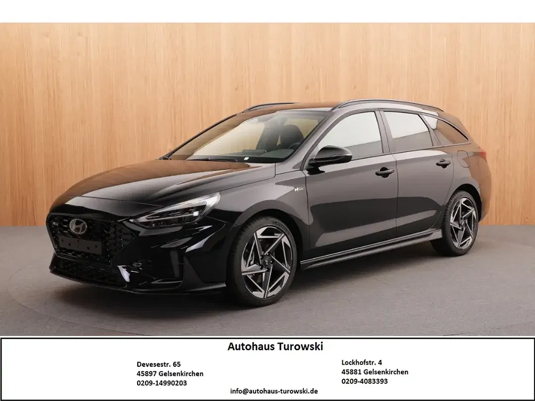 Hyundai i30 - Thumbnail 1