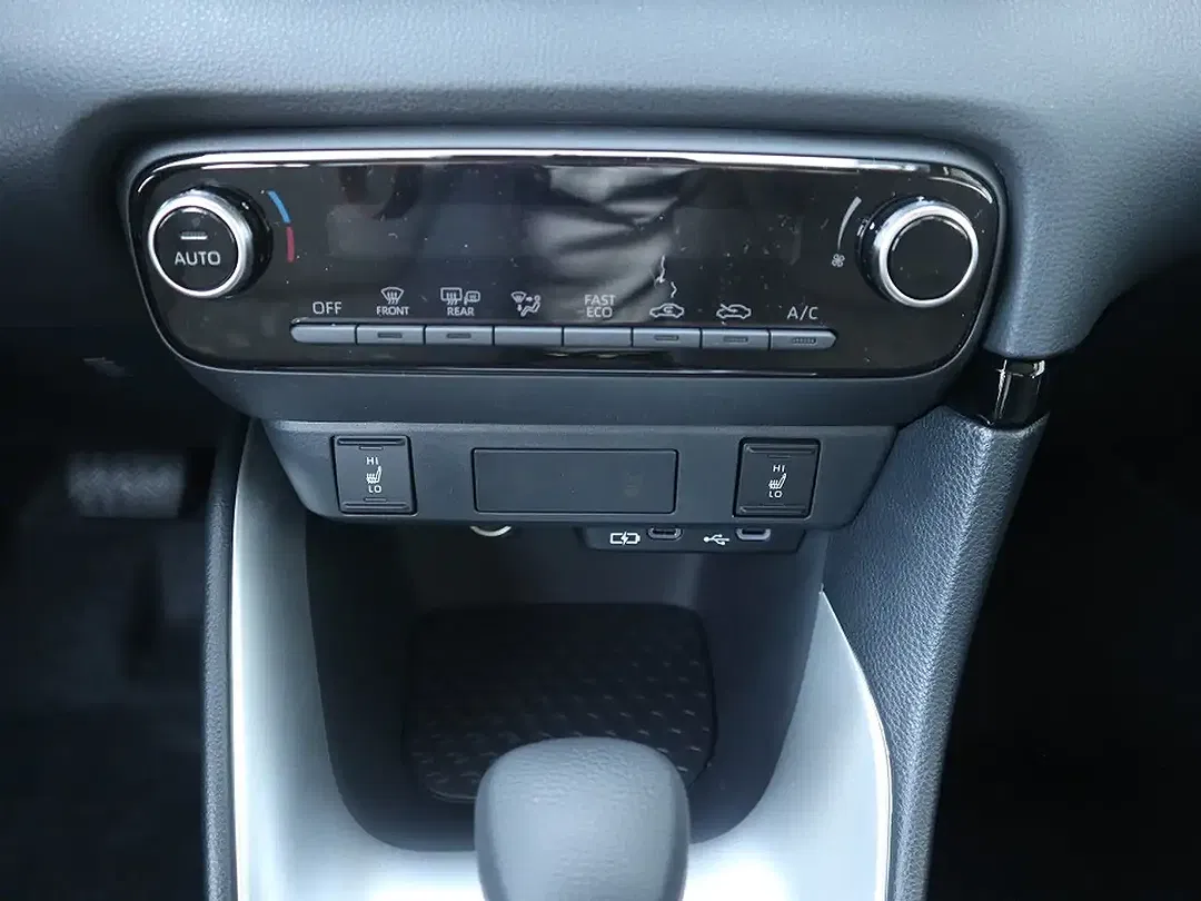 Mazda 2 - Thumbnail 13