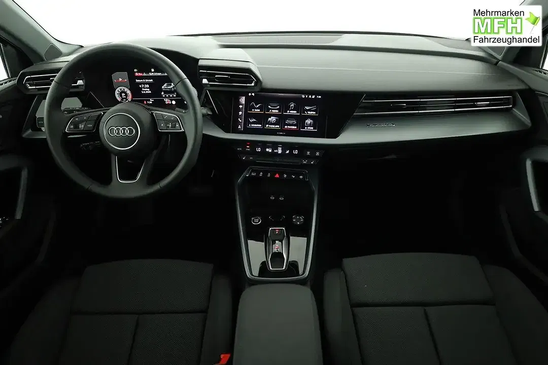 Audi A3 - Thumbnail 4
