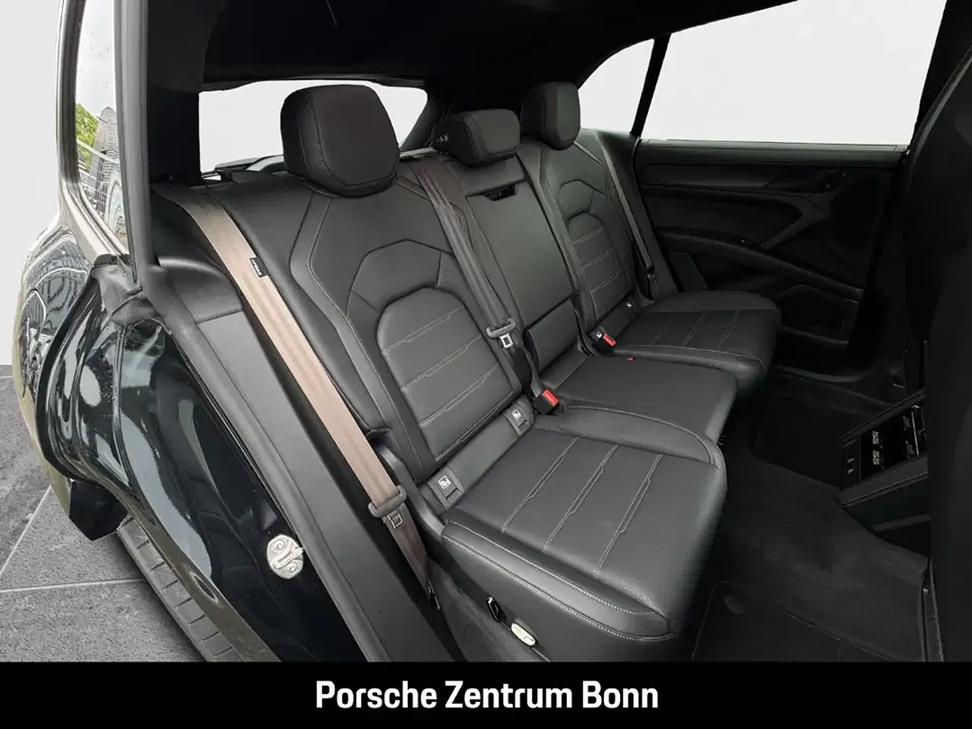 Porsche Cayenne - Thumbnail 19