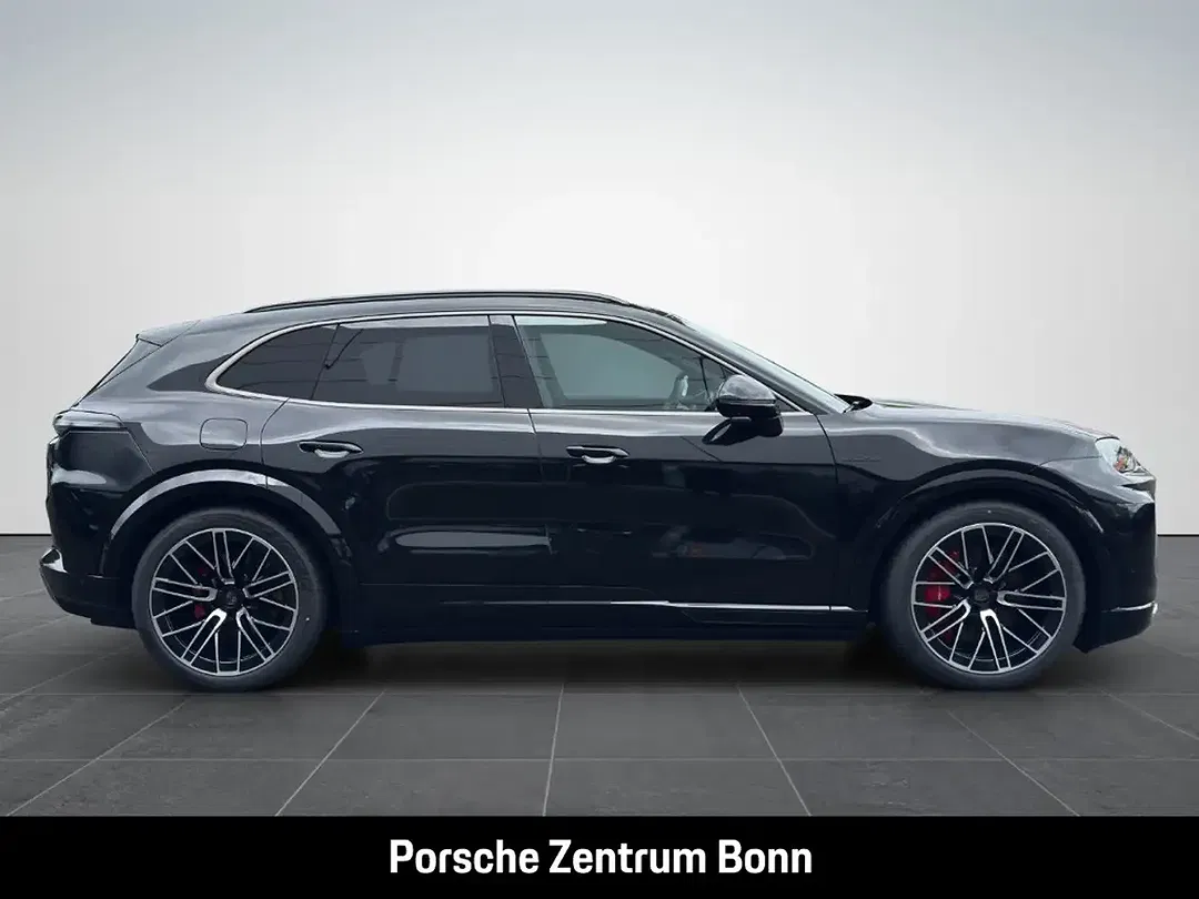 Porsche Cayenne - Thumbnail 4