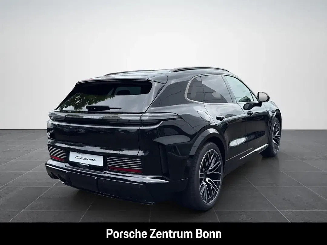 Porsche Cayenne - Thumbnail 5