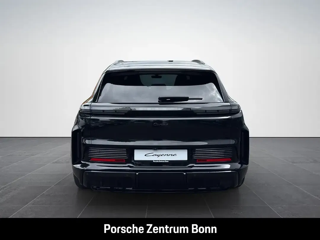 Porsche Cayenne - Thumbnail 6