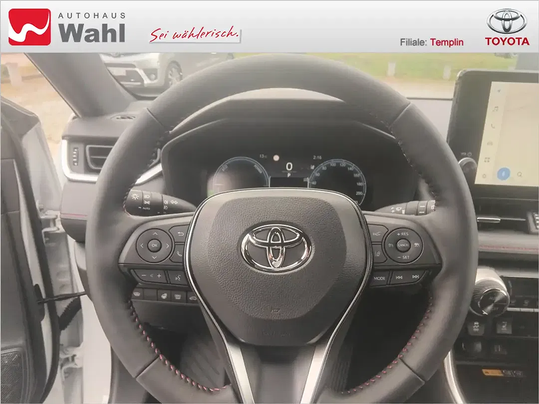 Toyota RAV 4 - Thumbnail 15