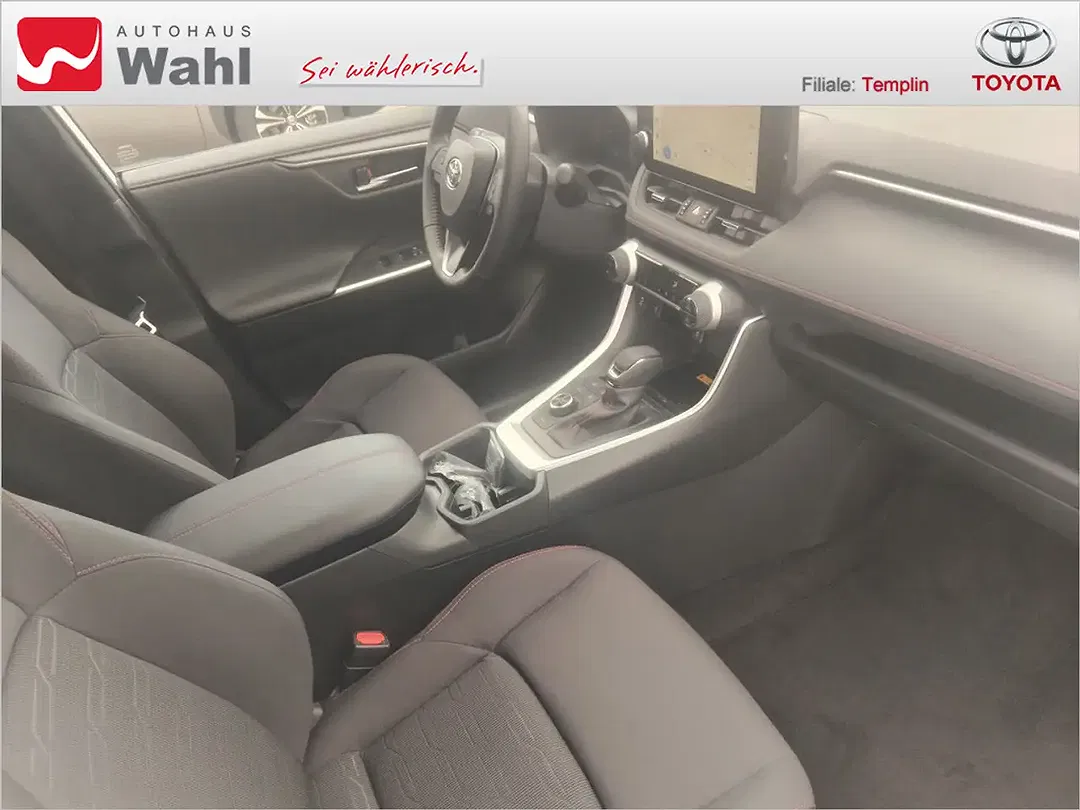 Toyota RAV 4 - Thumbnail 7