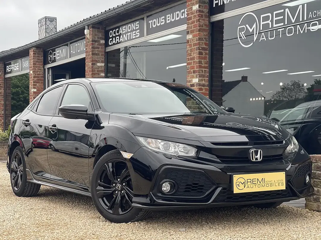 Honda Civic - Thumbnail 4