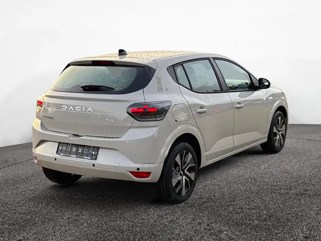 Dacia Sandero - Thumbnail 6