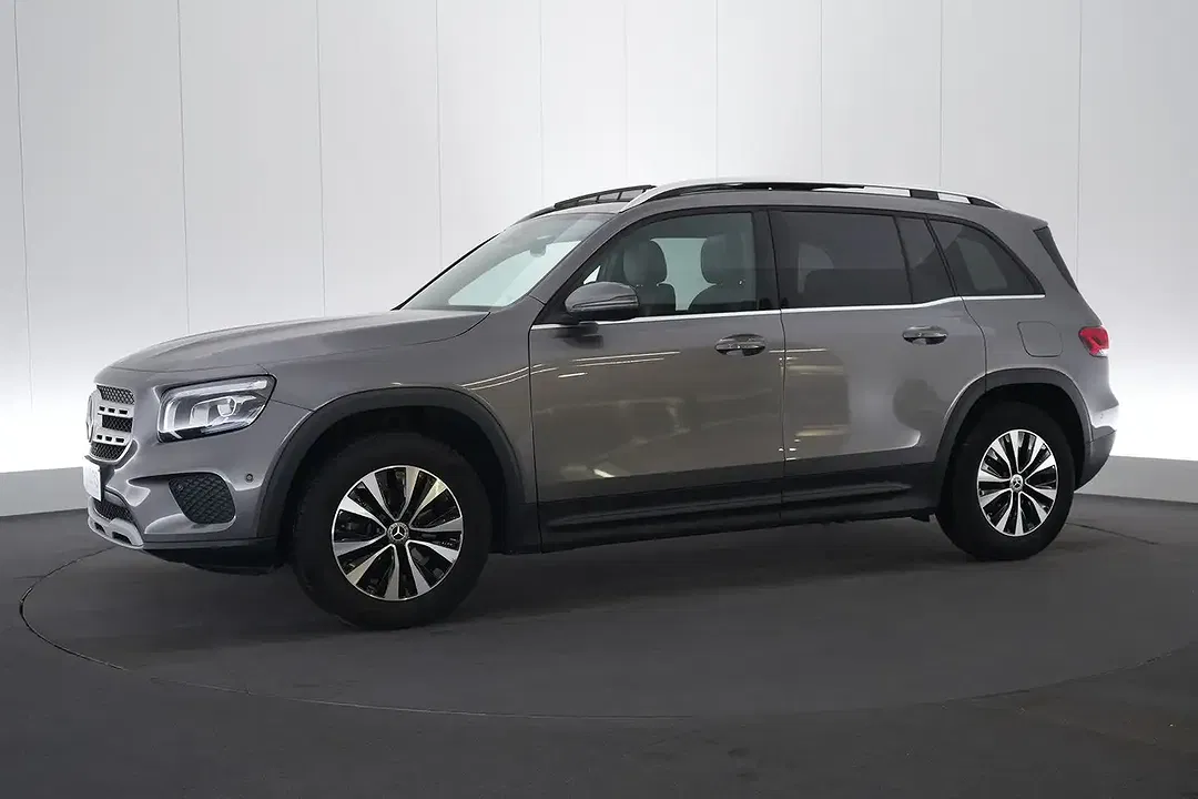 Mercedes-Benz GLB 180 - Thumbnail 12