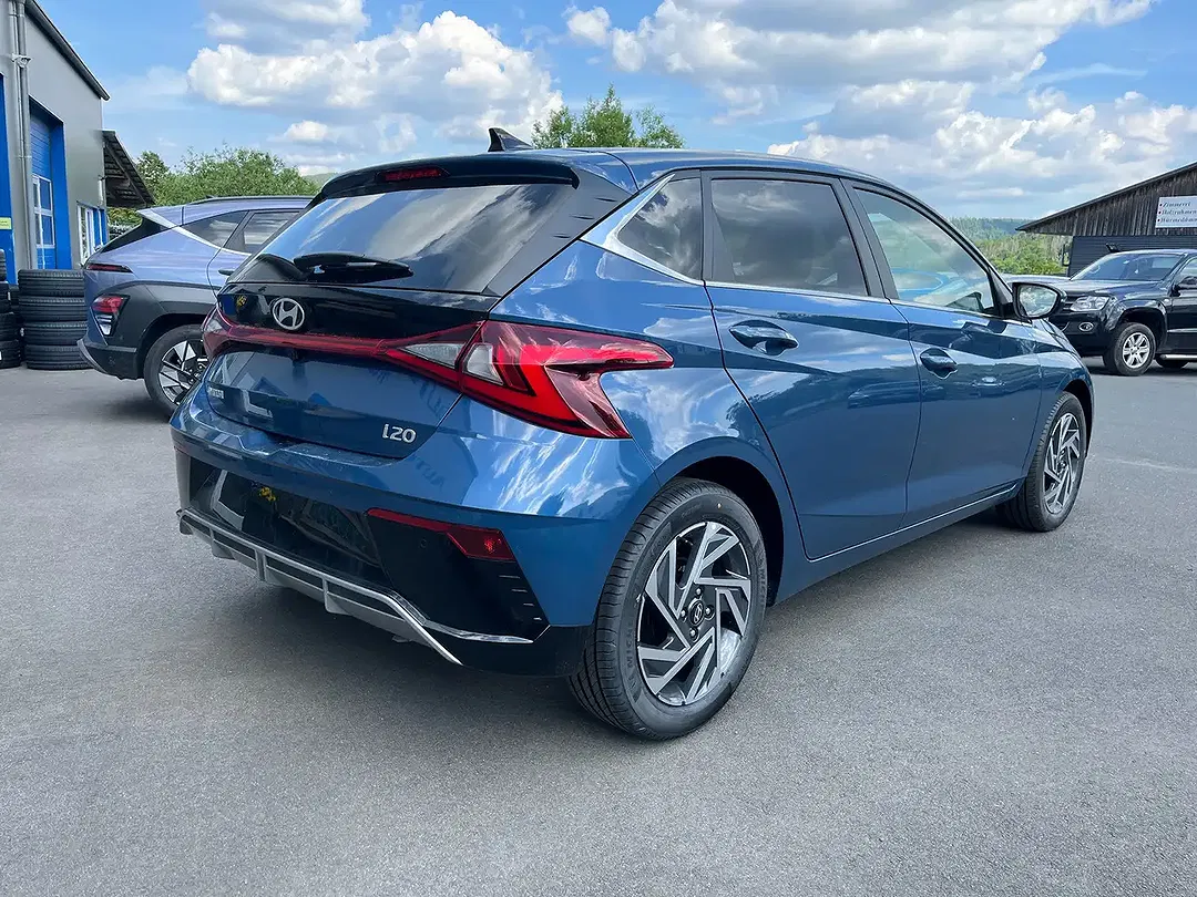 Hyundai i20 - Thumbnail 9