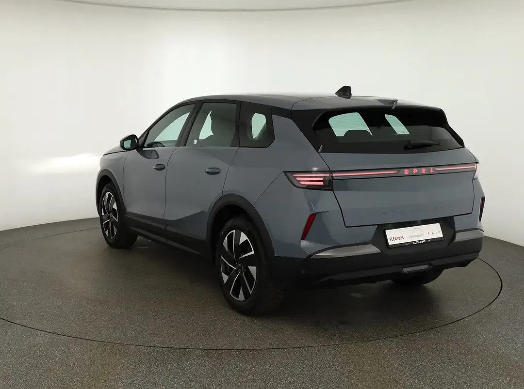 Opel Grandland - Thumbnail 3