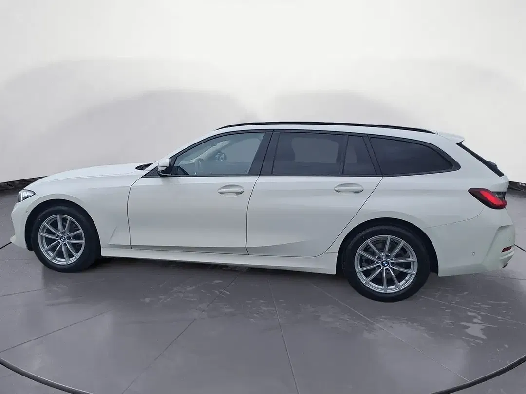 BMW 318 - Thumbnail 2