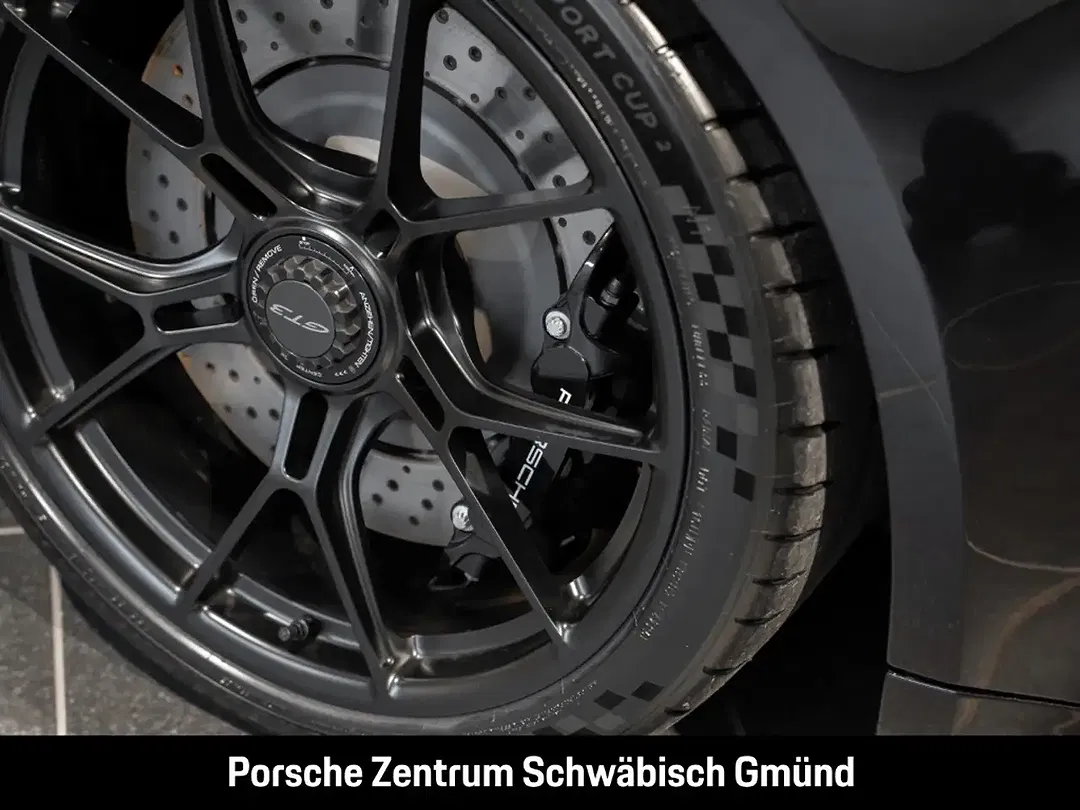 Porsche 992 - Thumbnail 15