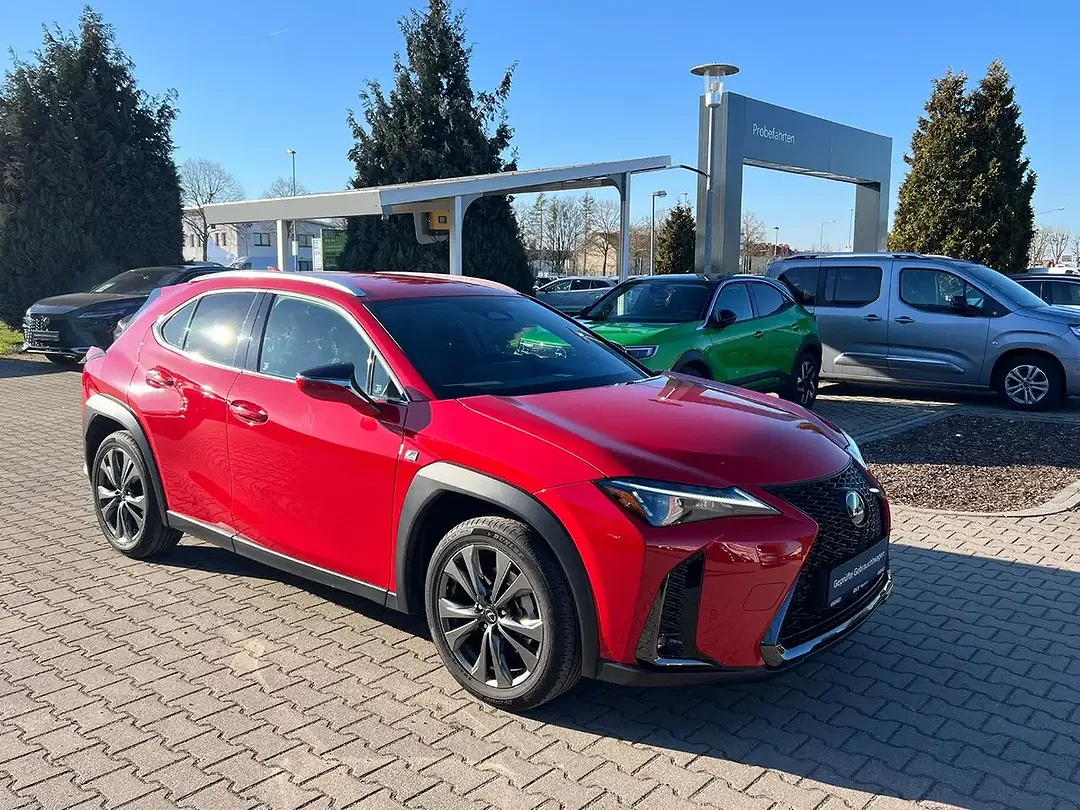 Lexus UX 300h - Thumbnail 9