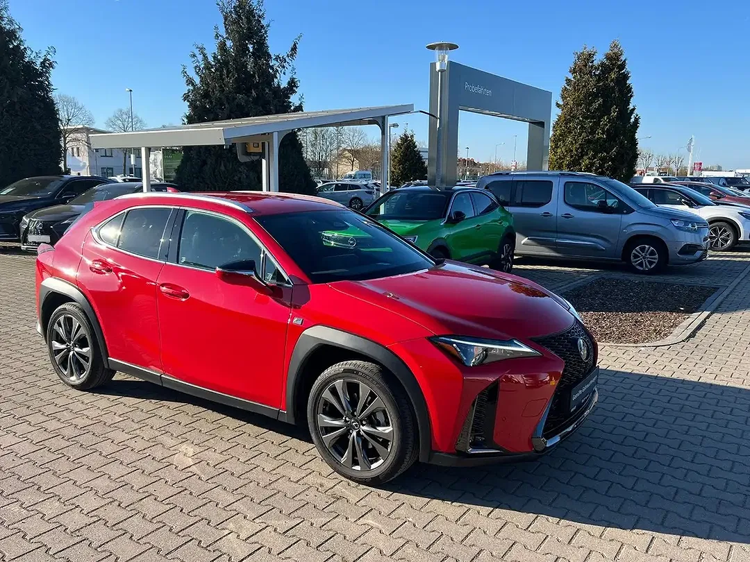 Lexus UX 300h - Thumbnail 7