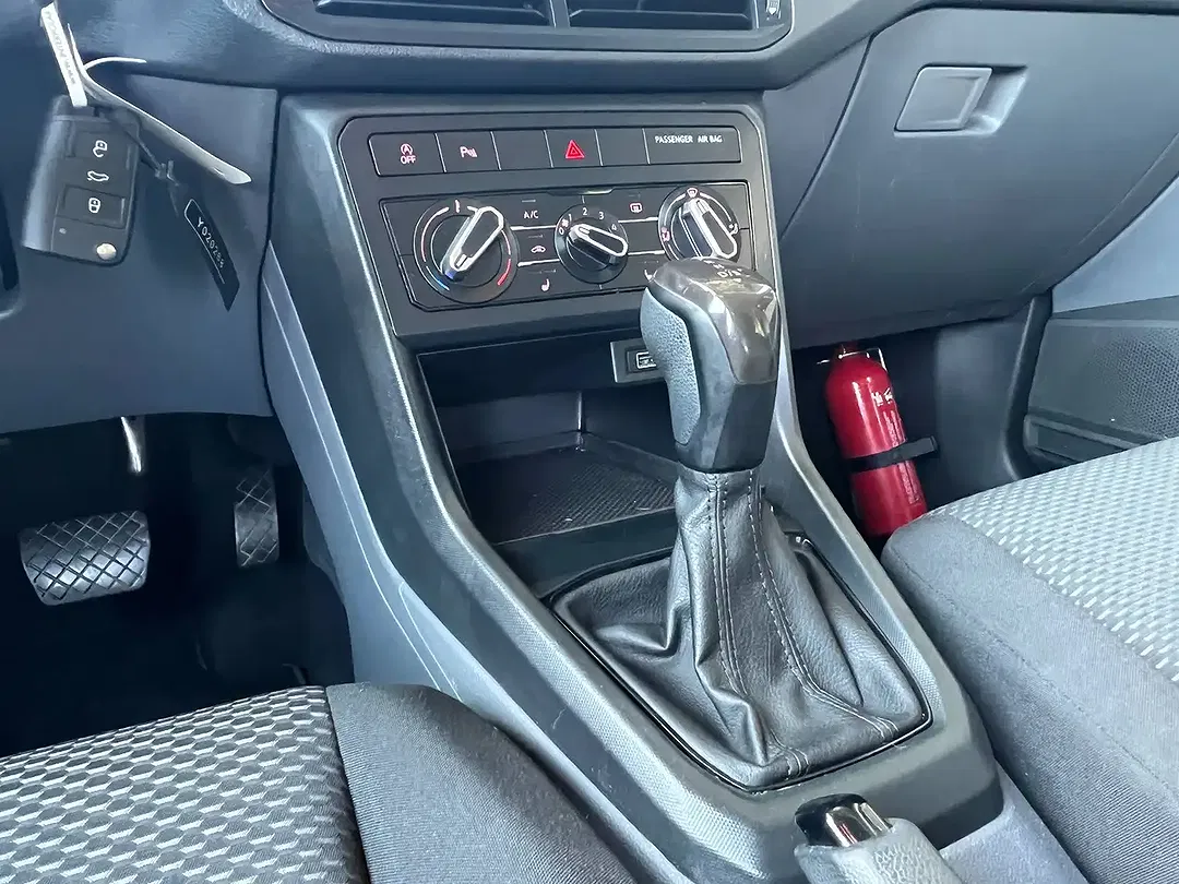 Volkswagen T-Cross - Thumbnail 15