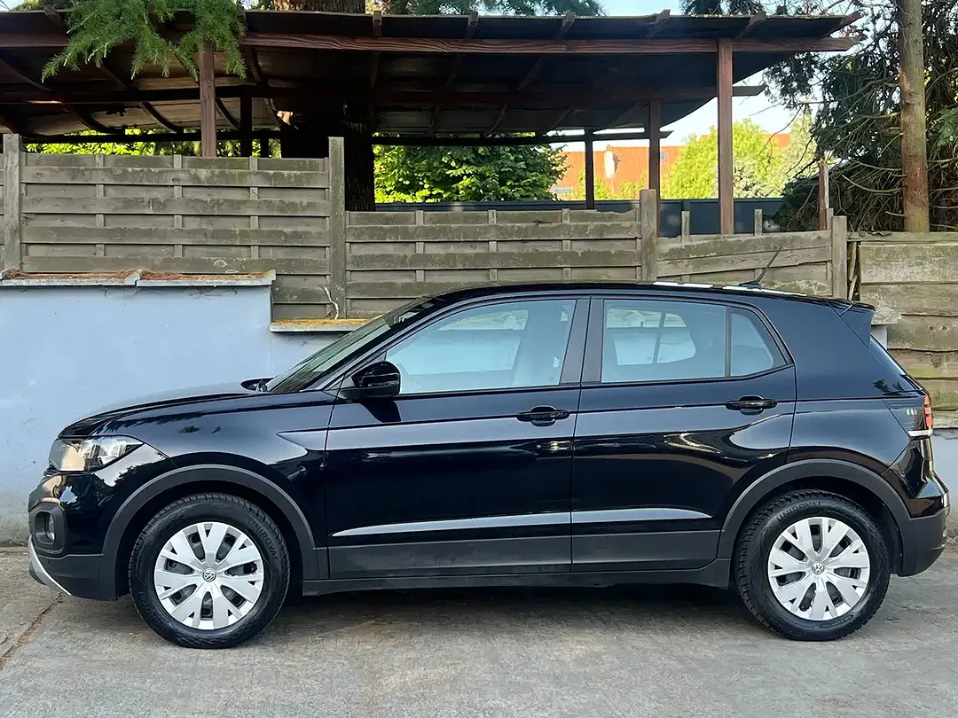 Volkswagen T-Cross - Thumbnail 2